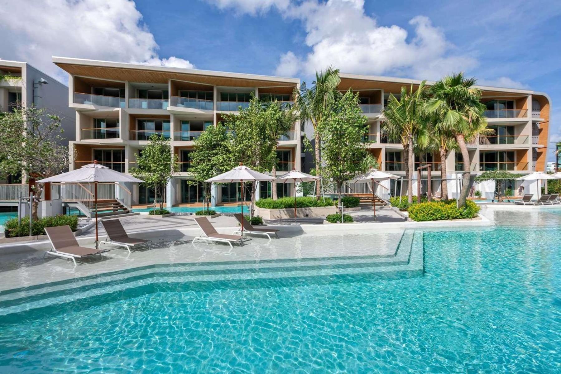 Wyndham Grand Nai Harn Beach Phuket Exterior photo